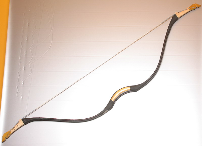 Hungarian recurve bow of the middle ages  2006/168